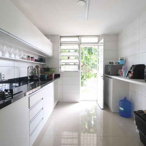 Casa à venda com 375m², 5 quartos e 3 vagasCozinha 01