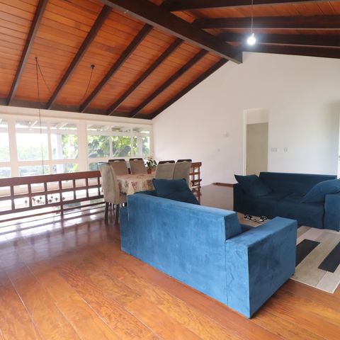 Casa à venda com 375m², 5 quartos e 3 vagas Sala 1
