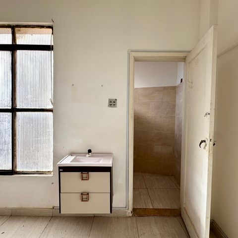 Apartamento para alugar com 170m², 3 quartos e sem vaga Apartamento para alugar com 170m², 3 quartos e sem vagaStudio