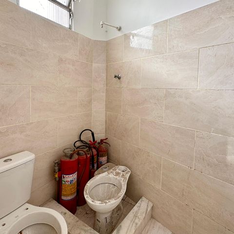 Apartamento para alugar com 170m², 3 quartos e sem vaga Apartamento para alugar com 170m², 3 quartos e sem vagaBanheiro
