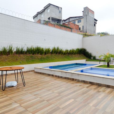 Apartamento para alugar com 44m², 2 quartos e 1 vagaÁrea comum - Piscina