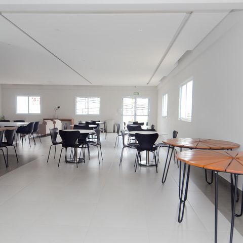 Apartamento para alugar com 44m², 2 quartos e 1 vagaÁrea comum - Salão de festas