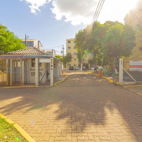 Apartamento à venda com 43m², 2 quartos e 1 vaga Apartamento à venda com 43m², 2 quartos e 1 vagaFachada e portaria