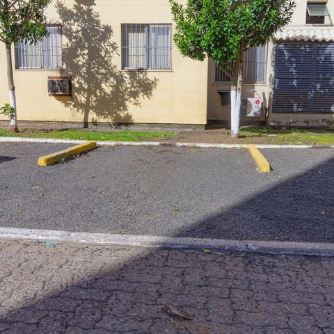 Apartamento à venda com 43m², 2 quartos e 1 vaga Apartamento à venda com 43m², 2 quartos e 1 vagaGaragem