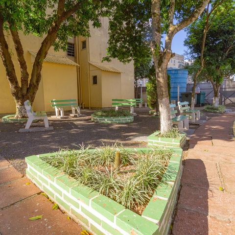 Apartamento à venda com 43m², 2 quartos e 1 vaga Apartamento à venda com 43m², 2 quartos e 1 vagaÁrea comum