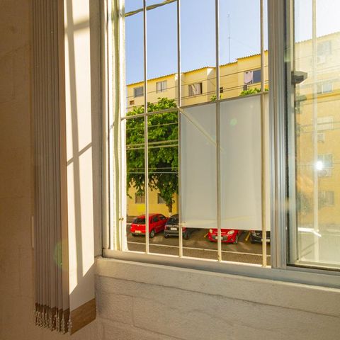 Apartamento à venda com 43m², 2 quartos e 1 vaga Apartamento à venda com 43m², 2 quartos e 1 vagaSala