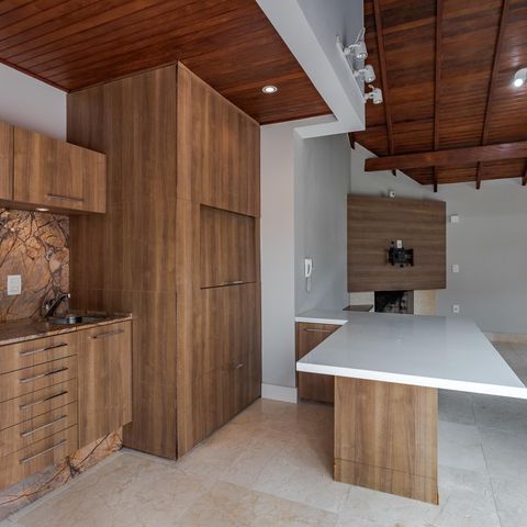 Casa de condomínio à venda com 271m², 3 quartos e 2 vagas Casa de condomínio à venda com 271m², 3 quartos e 2 vagasEspaço Gourmet