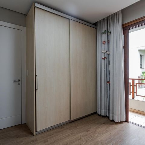 Casa de condomínio à venda com 271m², 3 quartos e 2 vagas Casa de condomínio à venda com 271m², 3 quartos e 2 vagasQuarto 2