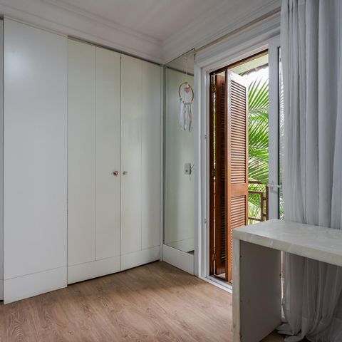 Casa de condomínio à venda com 271m², 3 quartos e 2 vagas Casa de condomínio à venda com 271m², 3 quartos e 2 vagasQuarto 1