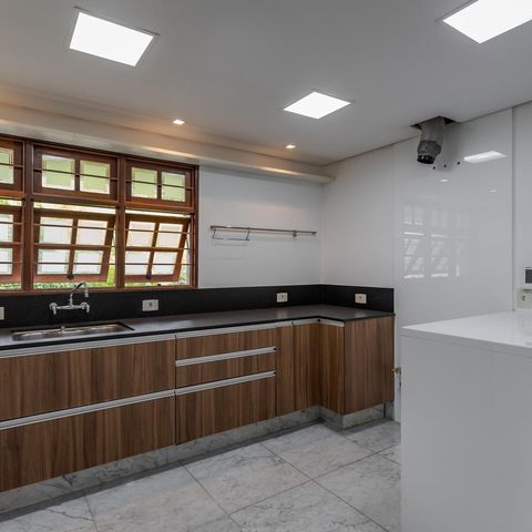Casa de condomínio à venda com 271m², 3 quartos e 2 vagas Casa de condomínio à venda com 271m², 3 quartos e 2 vagasCozinha