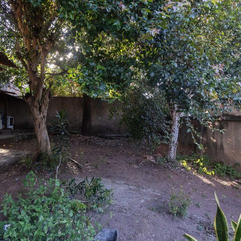 Casa à venda com 101m², 3 quartos e 2 vagas Casa à venda com 101m², 3 quartos e 2 vagasQuintal