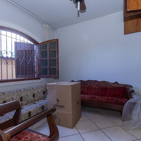 Casa à venda com 101m², 3 quartos e 2 vagas Casa à venda com 101m², 3 quartos e 2 vagasQuarto 2