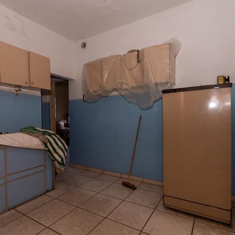 Casa à venda com 101m², 3 quartos e 2 vagas Casa à venda com 101m², 3 quartos e 2 vagasCozinha