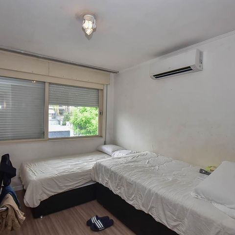 Casa à venda com 300m², 4 quartos e 5 vagas Casa à venda com 300m², 4 quartos e 5 vagasQuarto 2