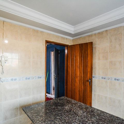 Casa para alugar com 200m², 3 quartos e 2 vagasCozinha e Área de Serviço