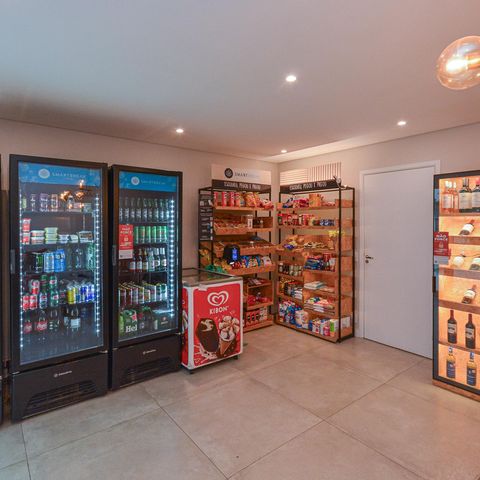 Apartamento à venda com 34m², 2 quartos e 1 vagaÁrea comum