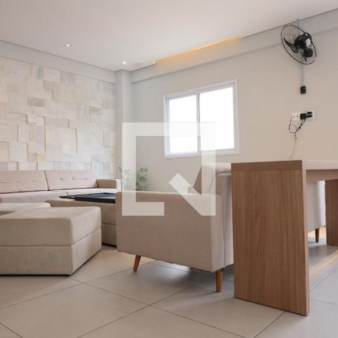 Apartamento à venda com 44m², 2 quartos e 1 vaga Apartamento à venda com 44m², 2 quartos e 1 vagaÁrea comum - Salão de festas