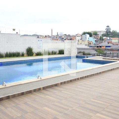 Apartamento à venda com 44m², 2 quartos e 1 vaga Apartamento à venda com 44m², 2 quartos e 1 vagaÁrea comum - Piscina
