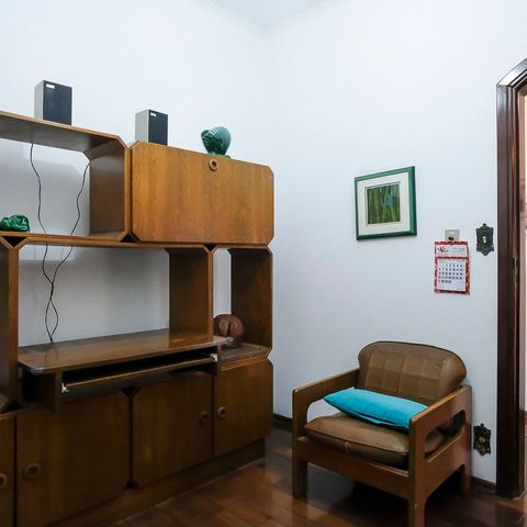 Casa à venda com 453m², 4 quartos e 3 vagasEscritório