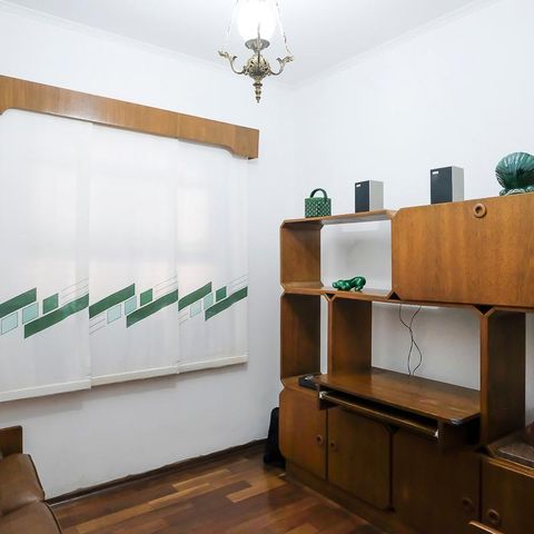 Casa à venda com 453m², 4 quartos e 3 vagasEscritório