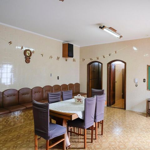 Casa à venda com 453m², 4 quartos e 3 vagasEdícula