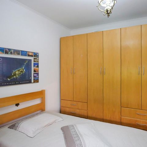 Casa à venda com 453m², 4 quartos e 3 vagasQuarto 2