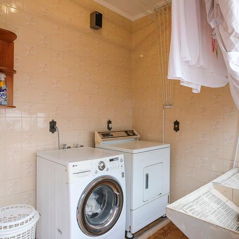 Casa à venda com 453m², 4 quartos e 3 vagasÁrea de serviço