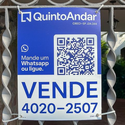 Casa à venda com 453m², 4 quartos e 3 vagasCYAT-1168