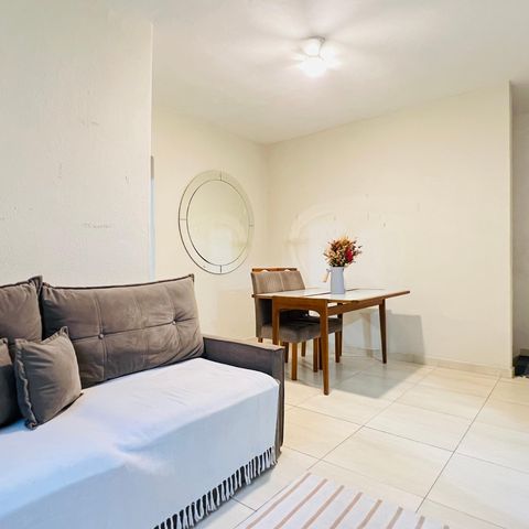 Casa à venda com 83m², 3 quartos e sem vaga Casa à venda com 83m², 3 quartos e sem vagaSala