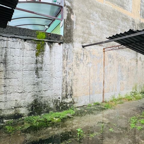 Casa à venda com 83m², 3 quartos e sem vaga Casa à venda com 83m², 3 quartos e sem vagaGaragem