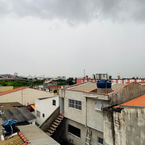Casa à venda com 83m², 3 quartos e sem vaga Casa à venda com 83m², 3 quartos e sem vagaVista