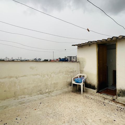 Casa à venda com 83m², 3 quartos e sem vaga Casa à venda com 83m², 3 quartos e sem vagaÁrea de Serviço
