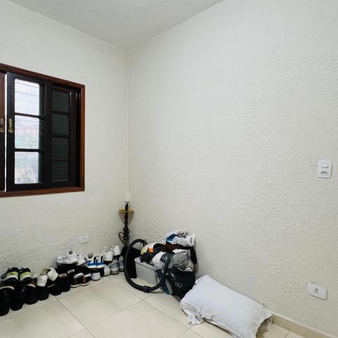 Casa à venda com 83m², 3 quartos e sem vaga Casa à venda com 83m², 3 quartos e sem vagaQuarto 2