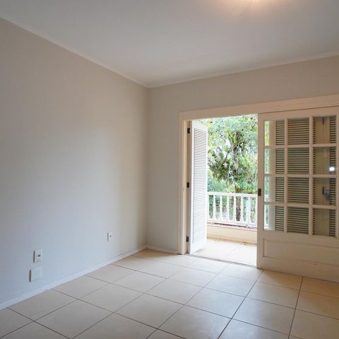 Casa à venda com 288m², 4 quartos e 3 vagasSala 2