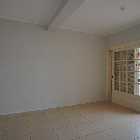 Casa à venda com 288m², 4 quartos e 3 vagasQuarto 2
