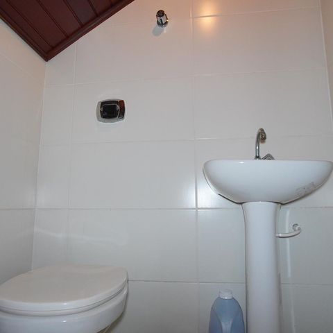 Casa à venda com 288m², 4 quartos e 3 vagasLavabo