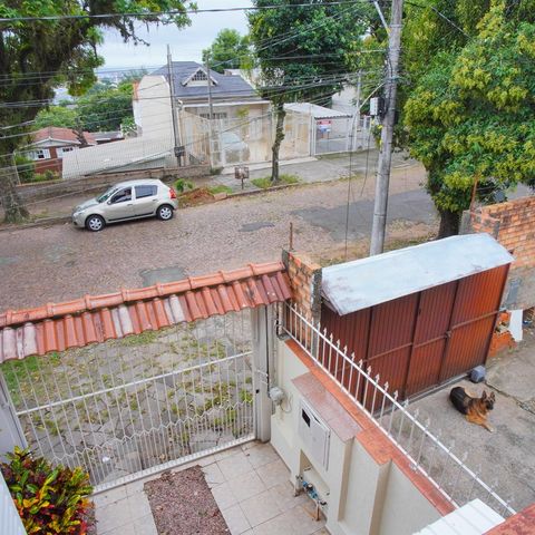 Casa à venda com 288m², 4 quartos e 3 vagasSuíte - Vista