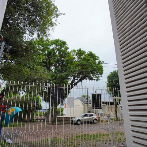 Casa à venda com 288m², 4 quartos e 3 vagasSala - Vista