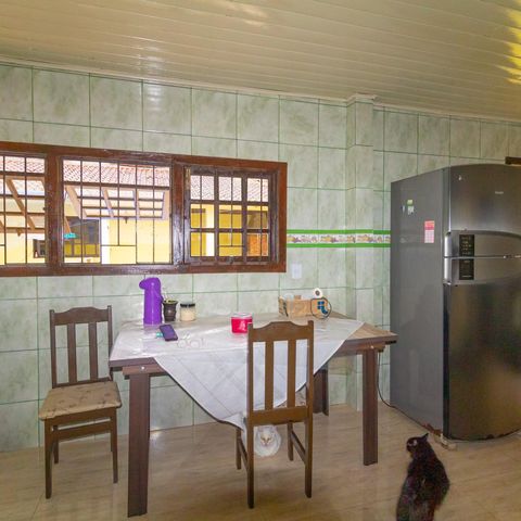 Casa à venda com 100m², 2 quartos e 1 vaga Casa à venda com 100m², 2 quartos e 1 vagaCozinha