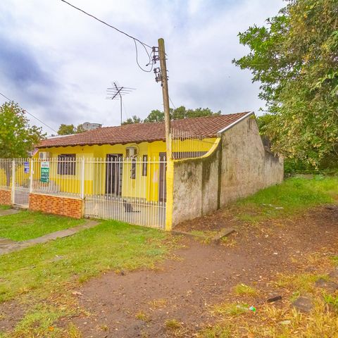 Casa à venda com 100m², 2 quartos e 1 vaga Casa à venda com 100m², 2 quartos e 1 vagaFachada/Vista da Rua
