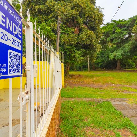 Casa à venda com 100m², 2 quartos e 1 vaga Casa à venda com 100m², 2 quartos e 1 vagaPlaca Instalada