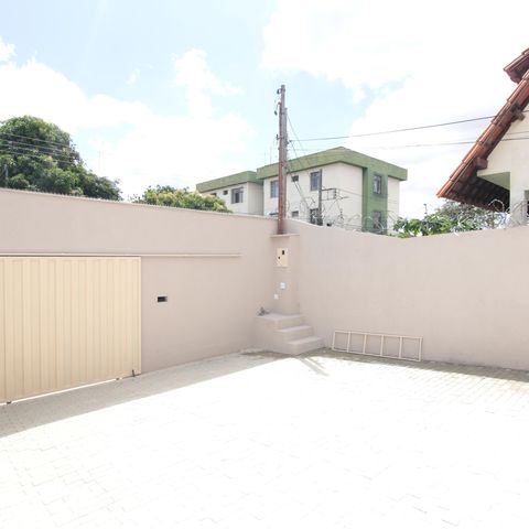 Casa à venda com 130m², 3 quartos e 3 vagasGaragem