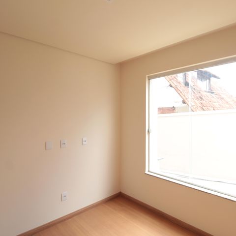 Casa à venda com 130m², 3 quartos e 3 vagasSemi-Suíte 2