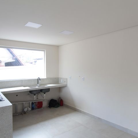 Casa à venda com 130m², 3 quartos e 3 vagasCozinha