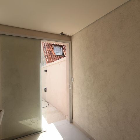 Casa à venda com 130m², 3 quartos e 3 vagasÁrea de Serviço