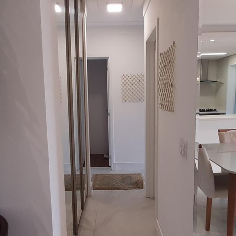 Apartamento para alugar com 150m², 3 quartos e 3 vagas Apartamento para alugar com 150m², 3 quartos e 3 vagasCorredor para as Suítes