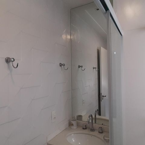 Apartamento para alugar com 150m², 3 quartos e 3 vagas Apartamento para alugar com 150m², 3 quartos e 3 vagasBanheiro da Suíte 2
