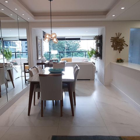 Apartamento para alugar com 150m², 3 quartos e 3 vagas Apartamento para alugar com 150m², 3 quartos e 3 vagasSala de Jantar