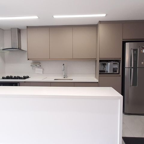 Apartamento para alugar com 150m², 3 quartos e 3 vagas Apartamento para alugar com 150m², 3 quartos e 3 vagasCozinha