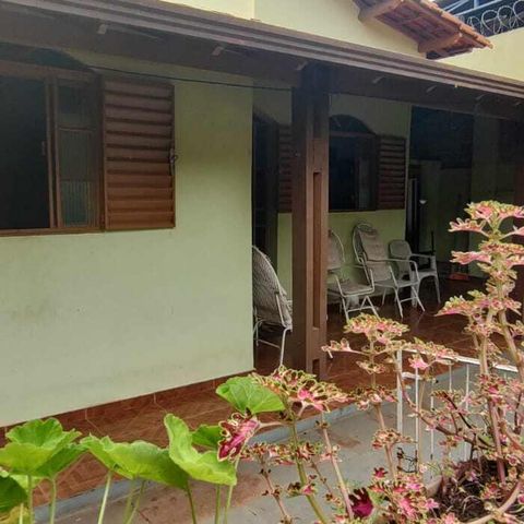 Casa à venda com 504m², 4 quartos e 1 vaga